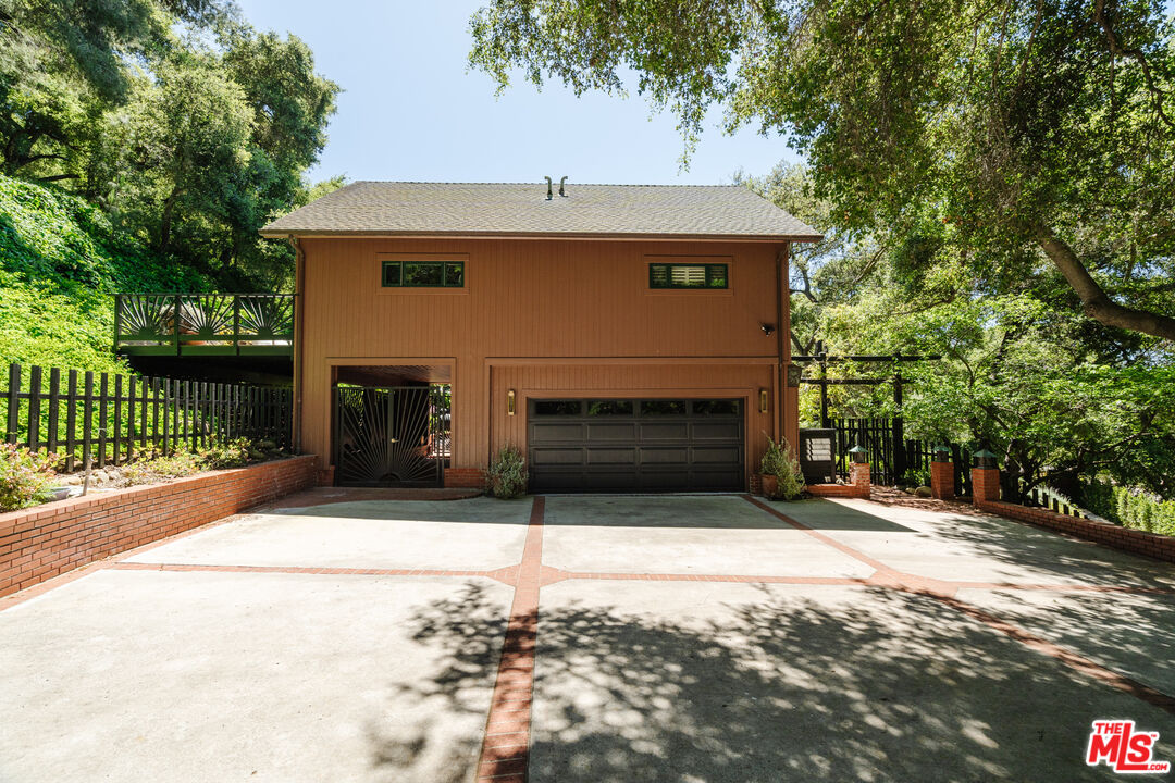 2460 Valley Meadow Drive Oak View, CA 93022 - Photo 40 of 40