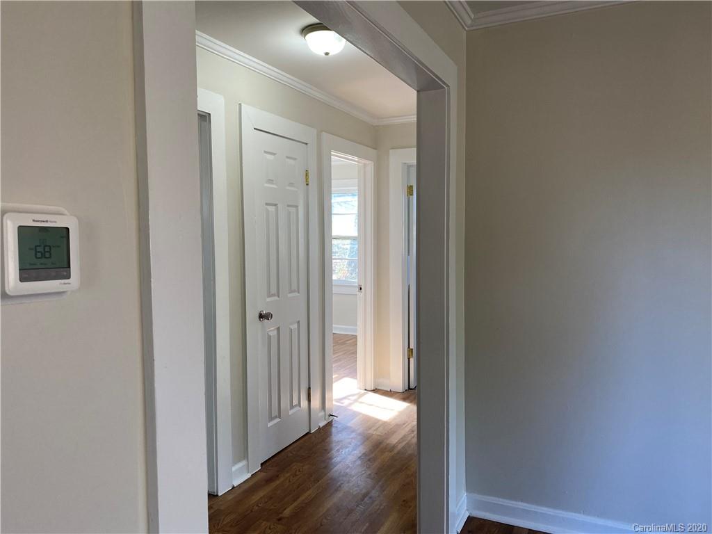 1433 Brandon Road Lenoir, NC 28645 - Photo 6 of 14 Gallery Image 6