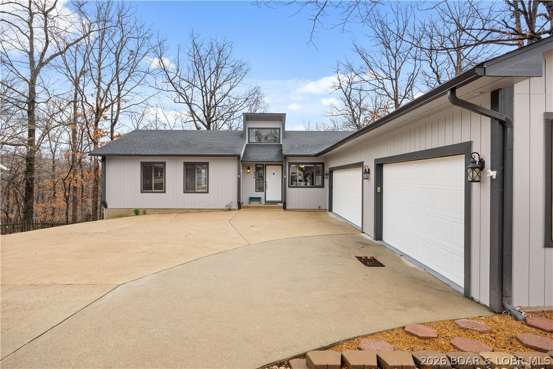 434 Cherokee Road Lake Ozark, MO 65049 - Photo 1 of 54