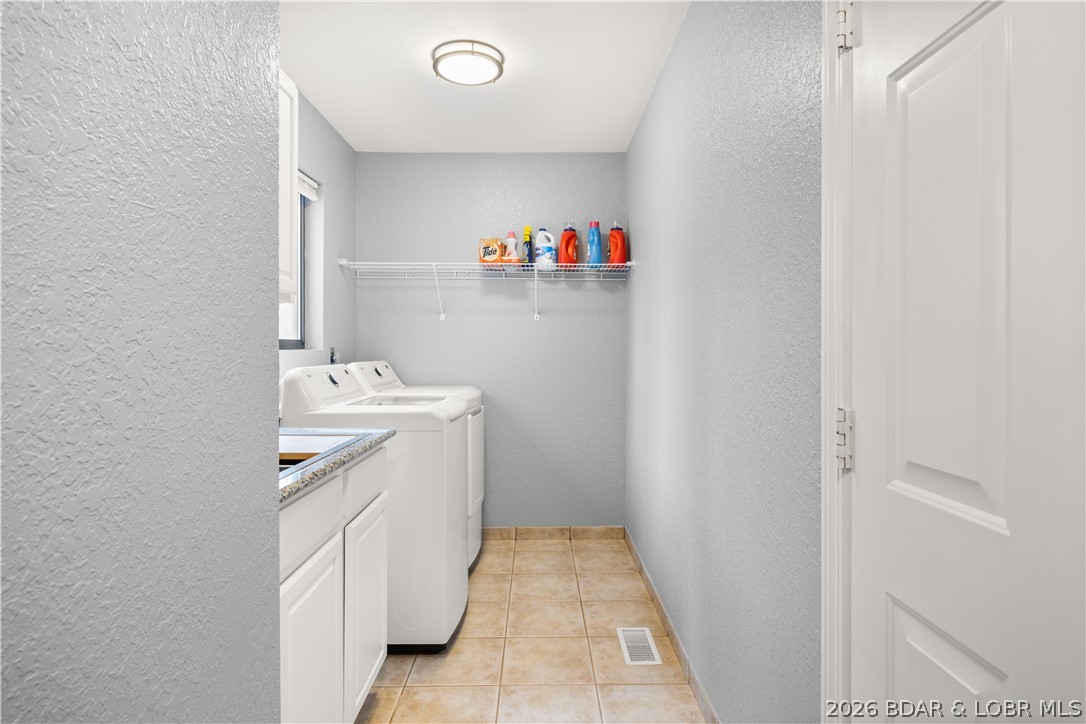 434 Cherokee Road Lake Ozark, MO 65049 - Photo 13 of 54