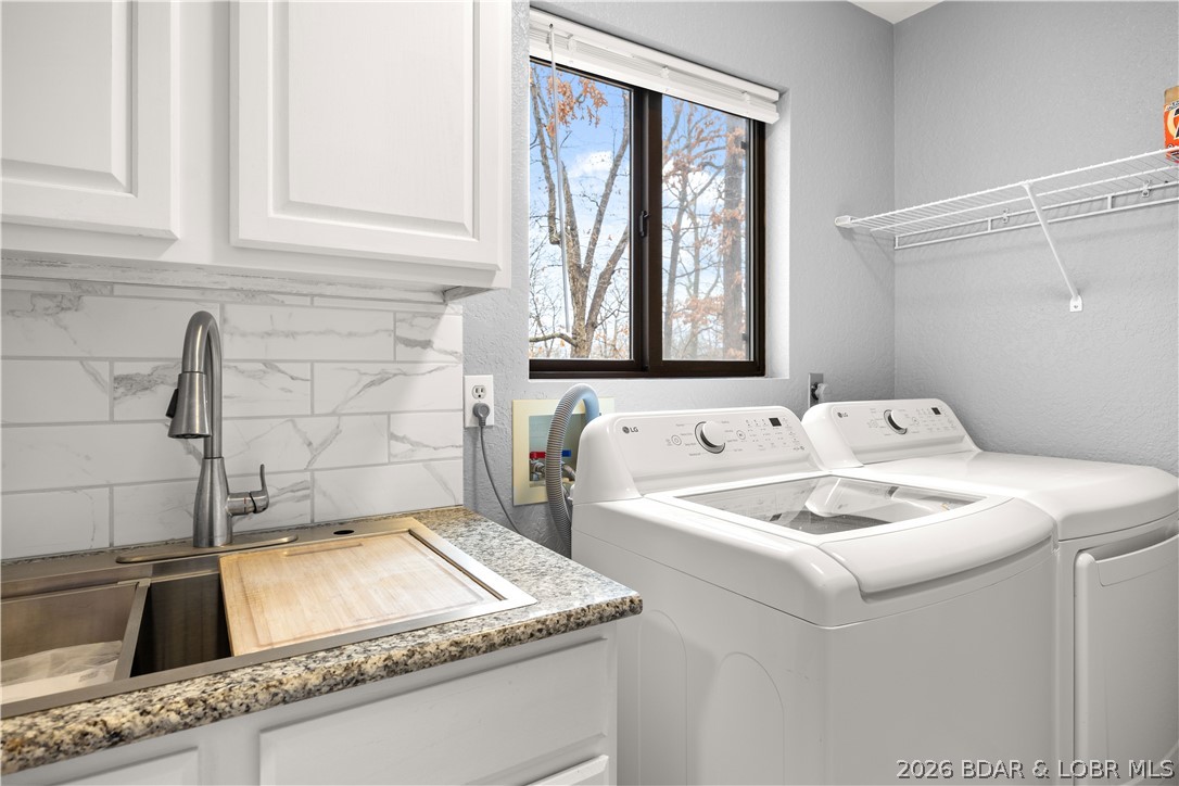 434 Cherokee Road Lake Ozark, MO 65049 - Photo 14 of 54