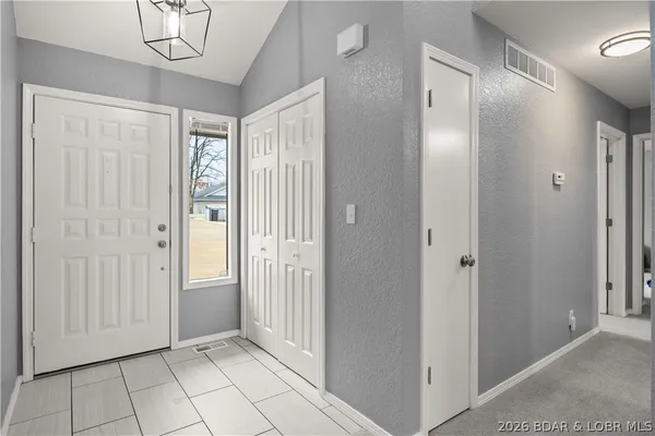 $529,900 | 434 Cherokee Road, Lake Ozark, MO 65049