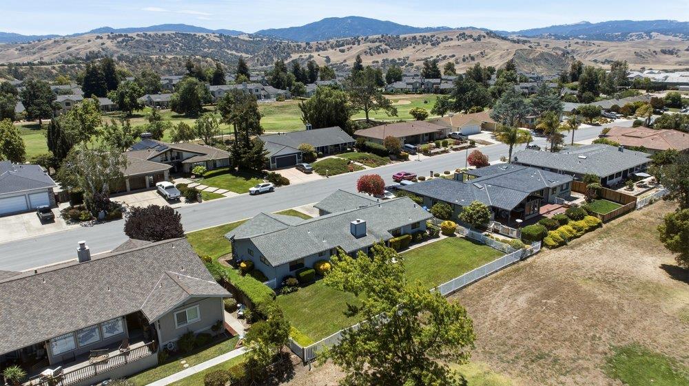 805 South Ridgemark Drive Hollister, CA 95023 - Photo 41 of 42