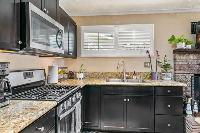 $1,395,000 | 1188 Fierro Drive, Ojai, CA 93023