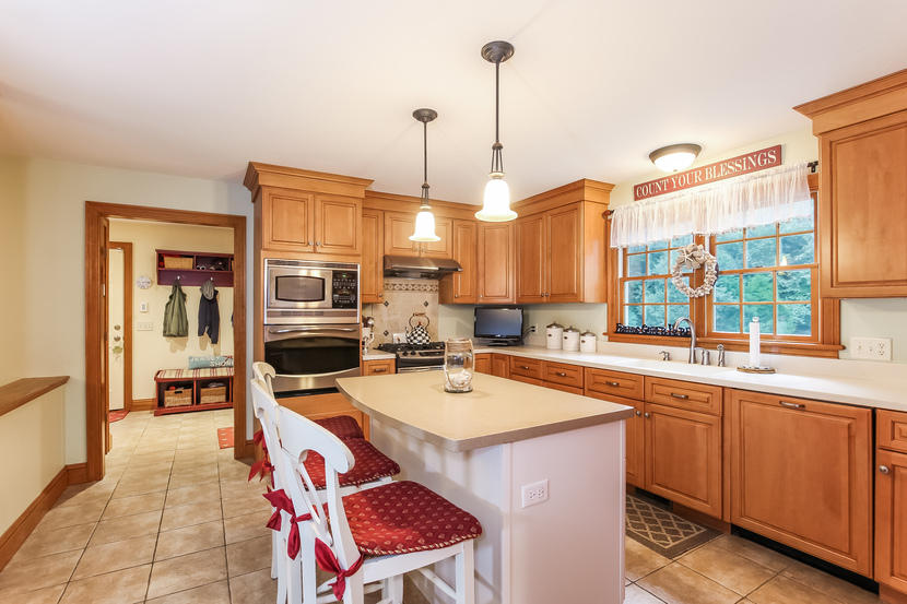15 Lakeview Drive Centerville, MA 02632 - Photo 13 of 32 Kitchen