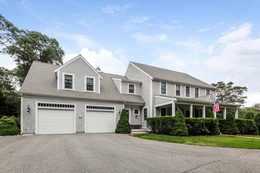 15 Lakeview Drive Centerville, MA 02632 - Photo 2 of 32 Front View