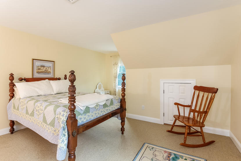 15 Lakeview Drive Centerville, MA 02632 - Photo 21 of 32 Bedroom