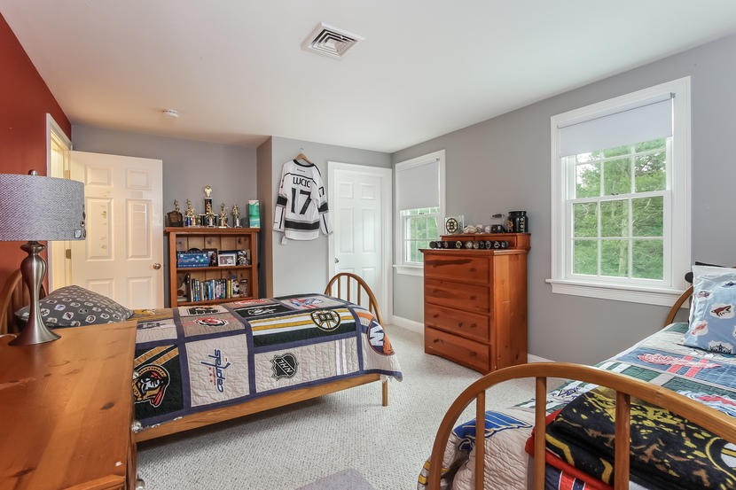 15 Lakeview Drive Centerville, MA 02632 - Photo 25 of 32 Bedroom