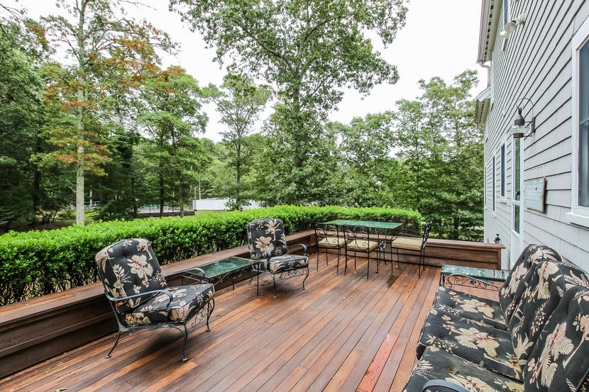 15 Lakeview Drive Centerville, MA 02632 - Photo 5 of 32 Deck