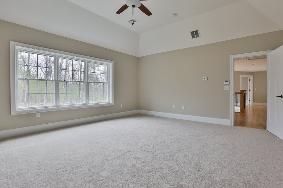 29 Settlers Ridge Road Windham, NH 03087 - Photo 12 of 18