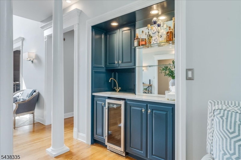 21 Rockage Road Warren, NJ 07059 - Photo 9 of 48
