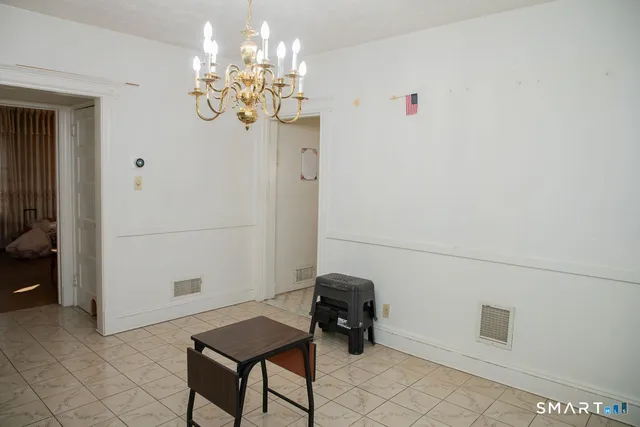 $200,000 | 66 Redding Street, Hartford, CT 06114