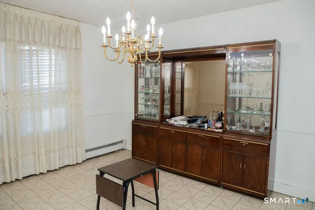 $200,000 | 66 Redding Street, Hartford, CT 06114