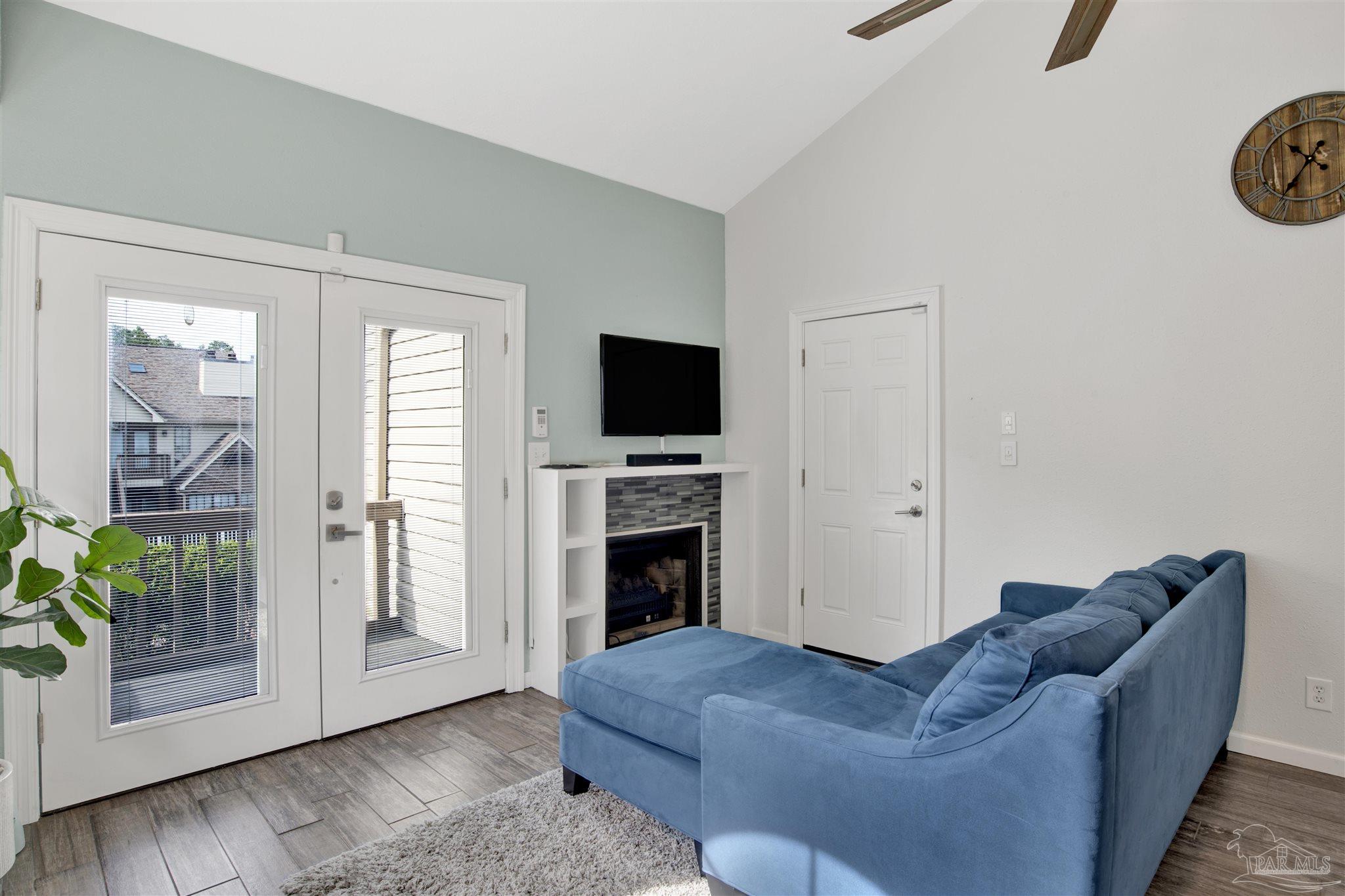 7150 Plantation Road, Unit 128 Pensacola, FL 32504 - Photo 3 of 18 Gallery Image 3
