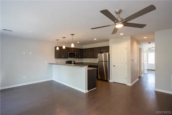 $1,875 | 8987 Iroquois Street, Evans, NY 14006