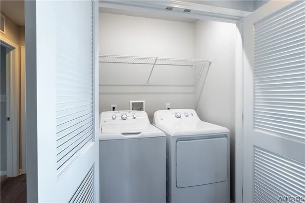 $1,875 | 8987 Iroquois Street, Evans, NY 14006