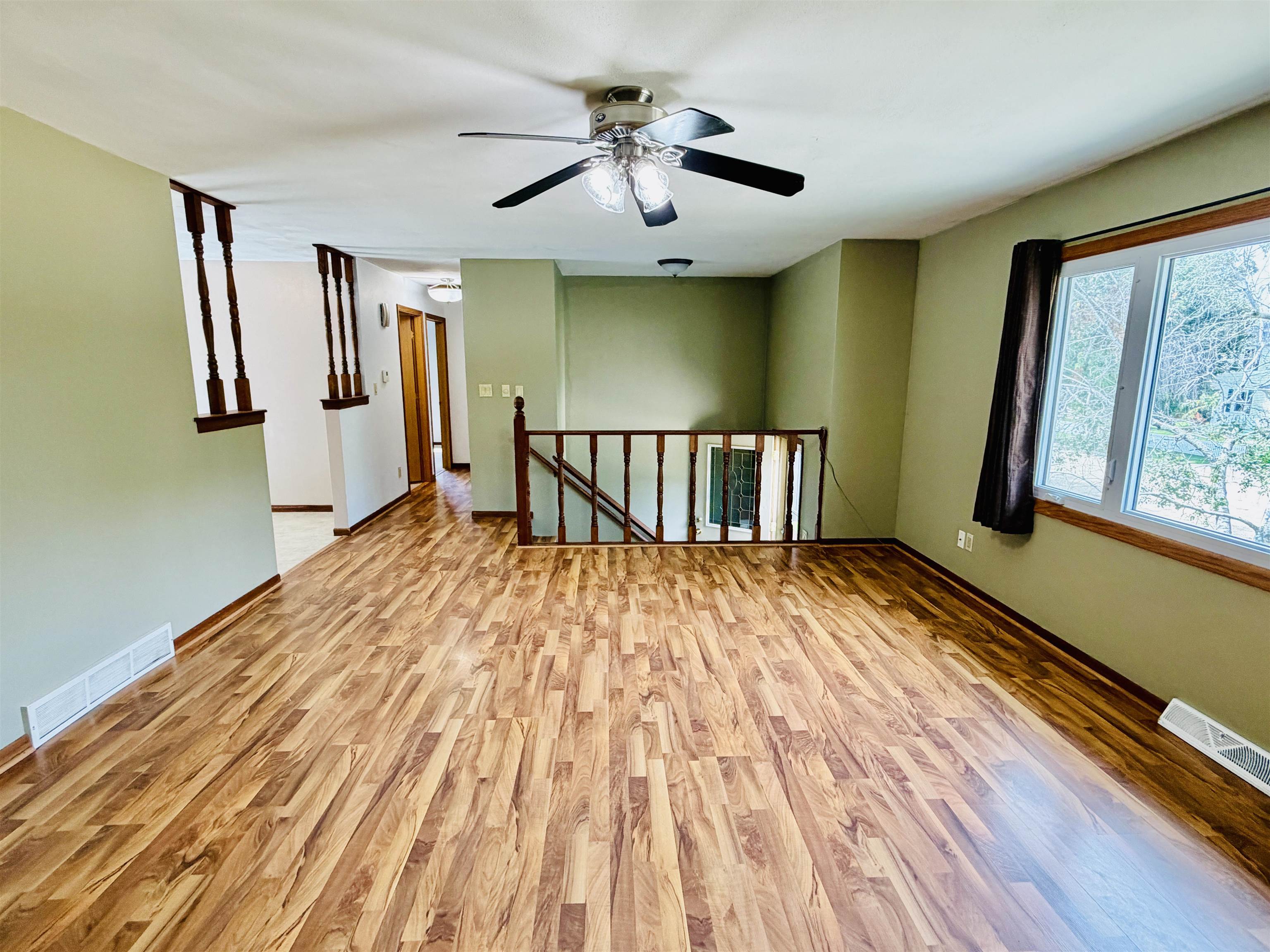 2210 Ridgeway Road Monroe, WI 53566 - Photo 10 of 41 Gallery Image 10