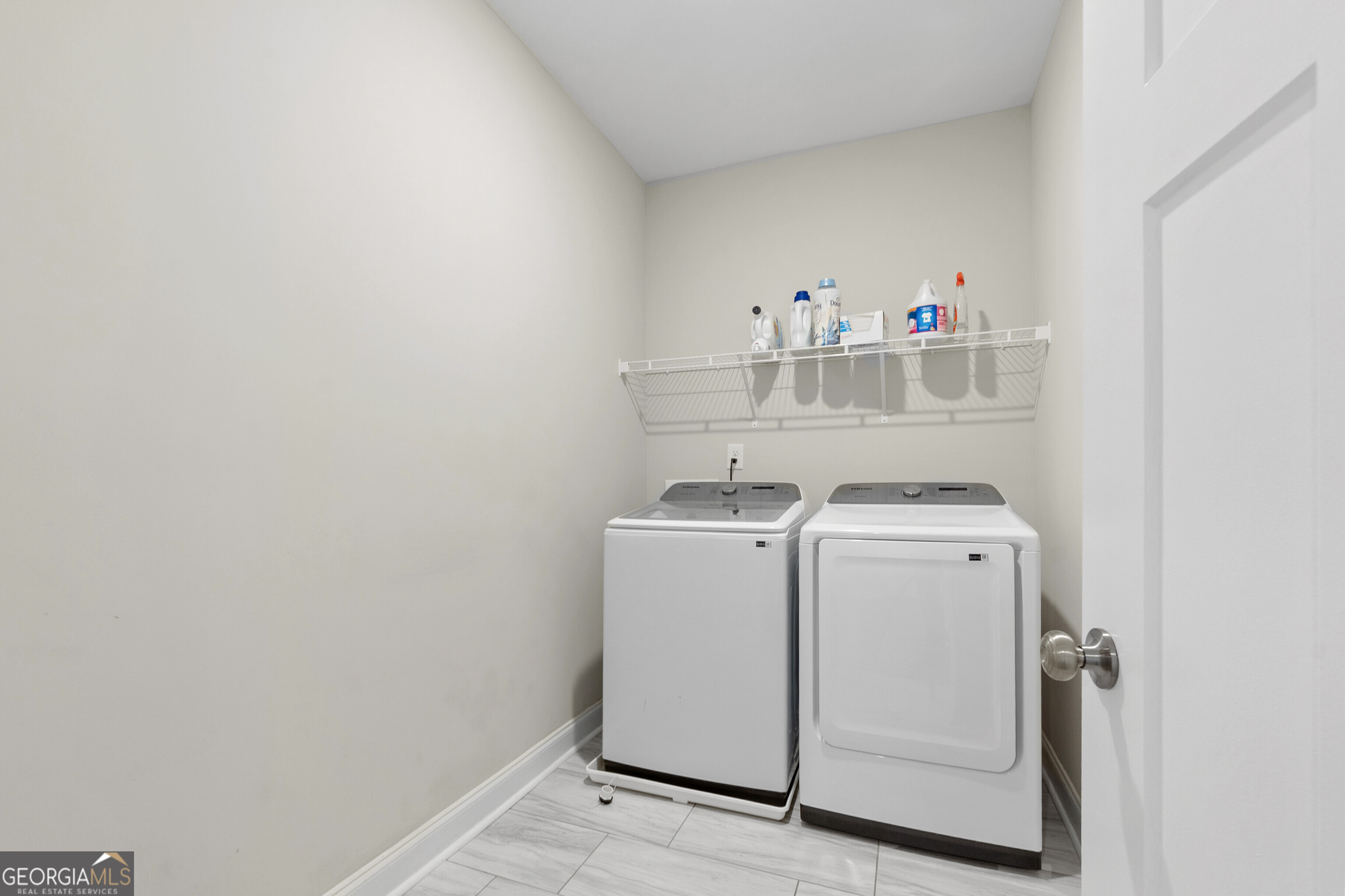 1101 Adirondac Way Bonaire, GA 31005 - Photo 26 of 31 a utility room with dryer and washer