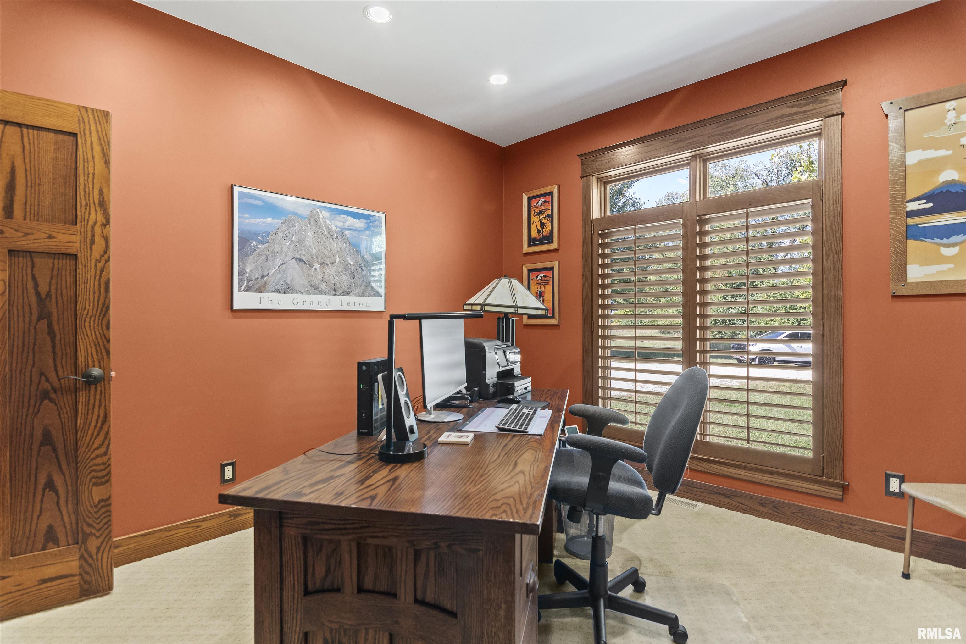 17579 Timber Ridge Lane Petersburg, IL 62675 - Photo 32 of 55 Gallery Image 32