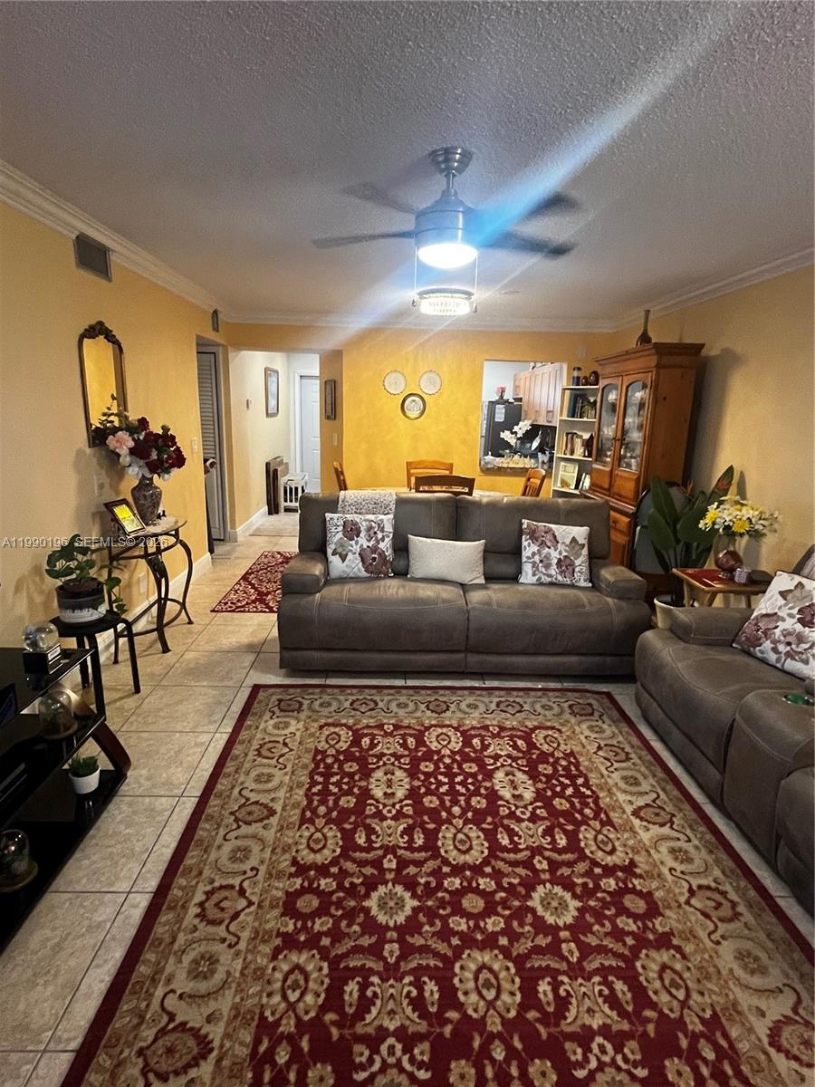 200 Berkley Road, Unit 123 Hollywood, FL 33024 - Photo 21 of 42