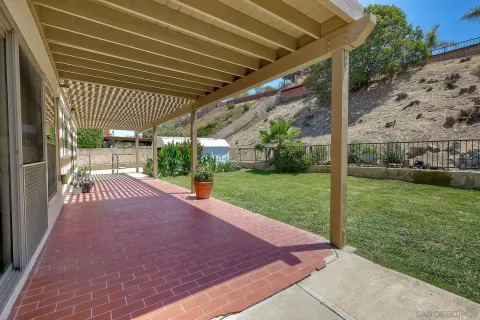 $995,000 | 9430 Palomino Ridge Drive, Lakeside, CA 92040