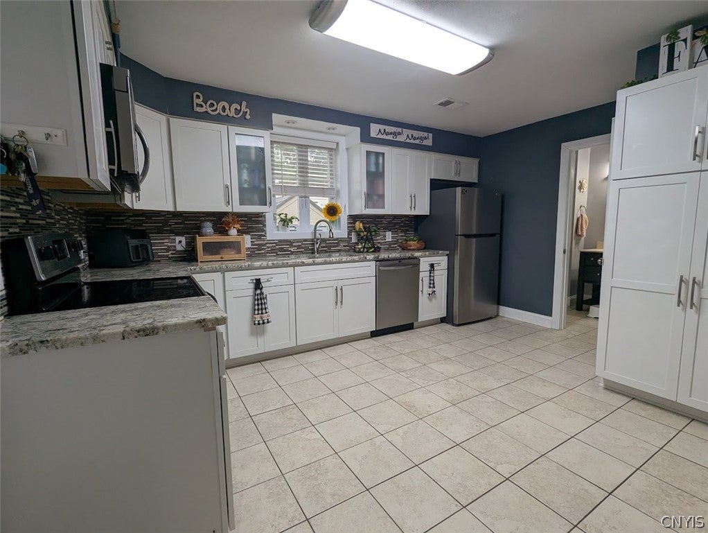 1401 Vienna Road Sylvan Beach, NY 13157 - Photo 8 of 45 Gallery Image 8