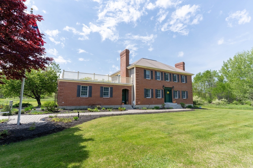 147 Oakham Road North Brookfield, MA 01535 - Photo 4 of 41