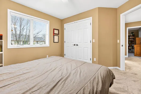 $674,900 | 325 Stratford Lane, Appleton, WI 54913