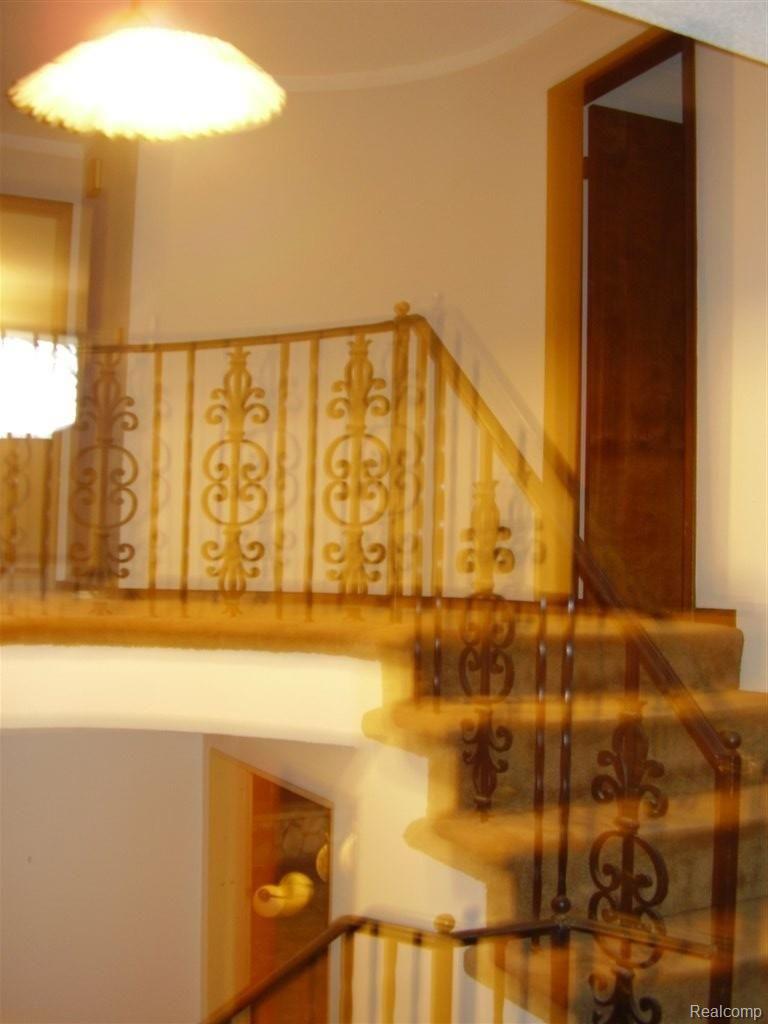 2150 East Thompson Road Holly, MI 48442 - Photo 3 of 18 thompson - entry (2).JPG
