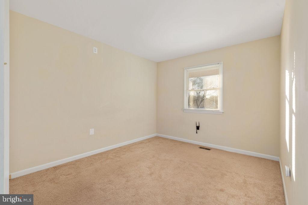 581 Rider Court Charles Town, WV 25414 - Photo 11 of 22