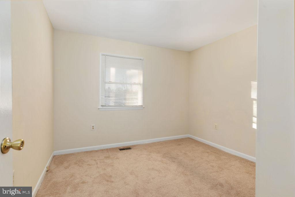 581 Rider Court Charles Town, WV 25414 - Photo 12 of 22