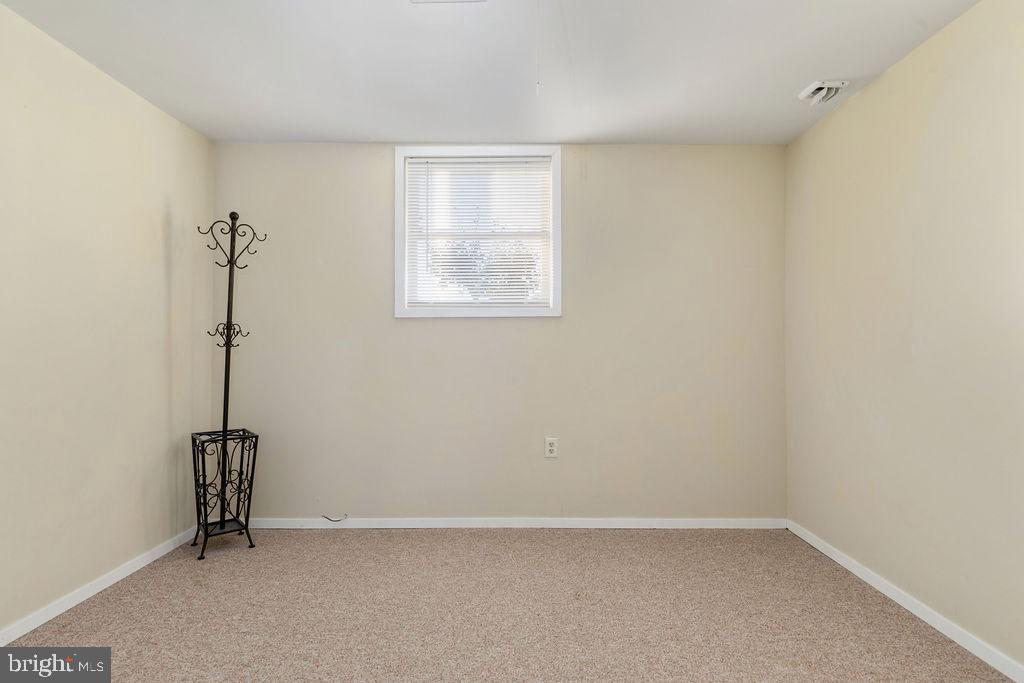 581 Rider Court Charles Town, WV 25414 - Photo 15 of 22