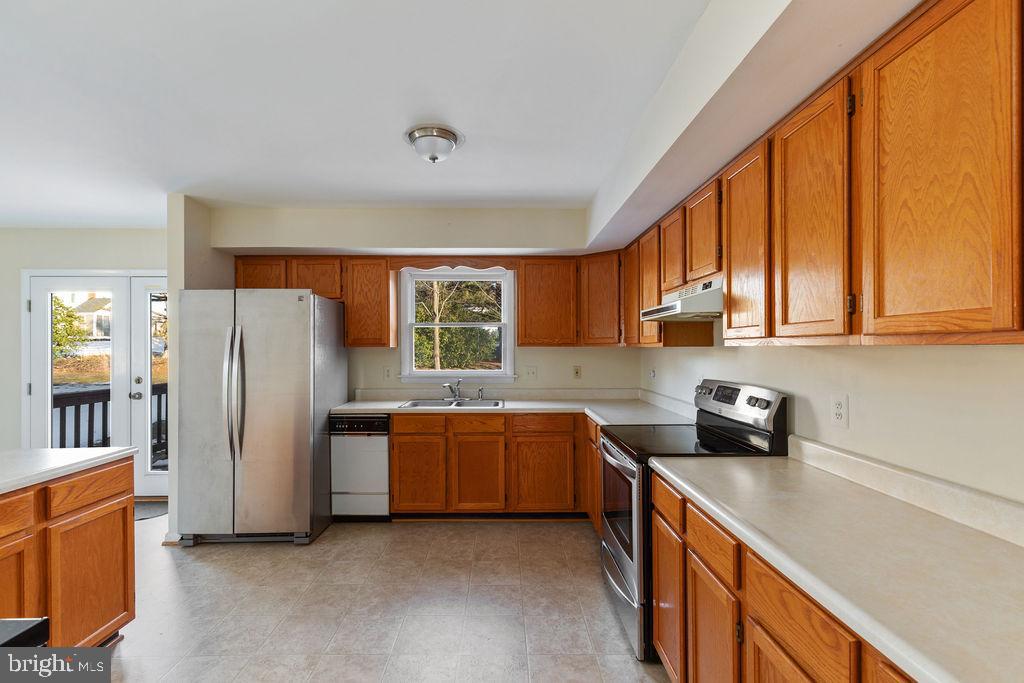 581 Rider Court Charles Town, WV 25414 - Photo 4 of 22