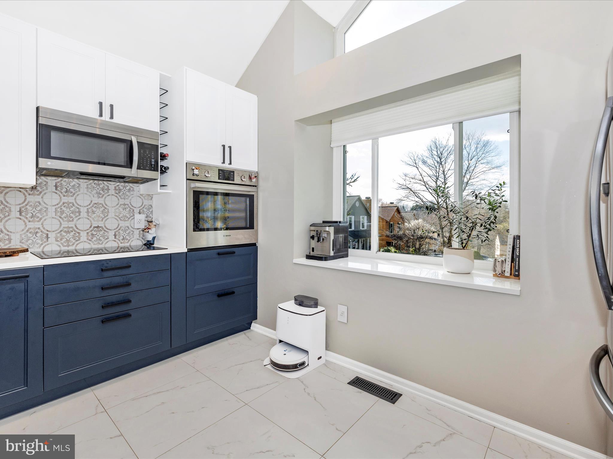 6597 Edgewood Road New Market, MD 21774 - Photo 11 of 98 Kitchen