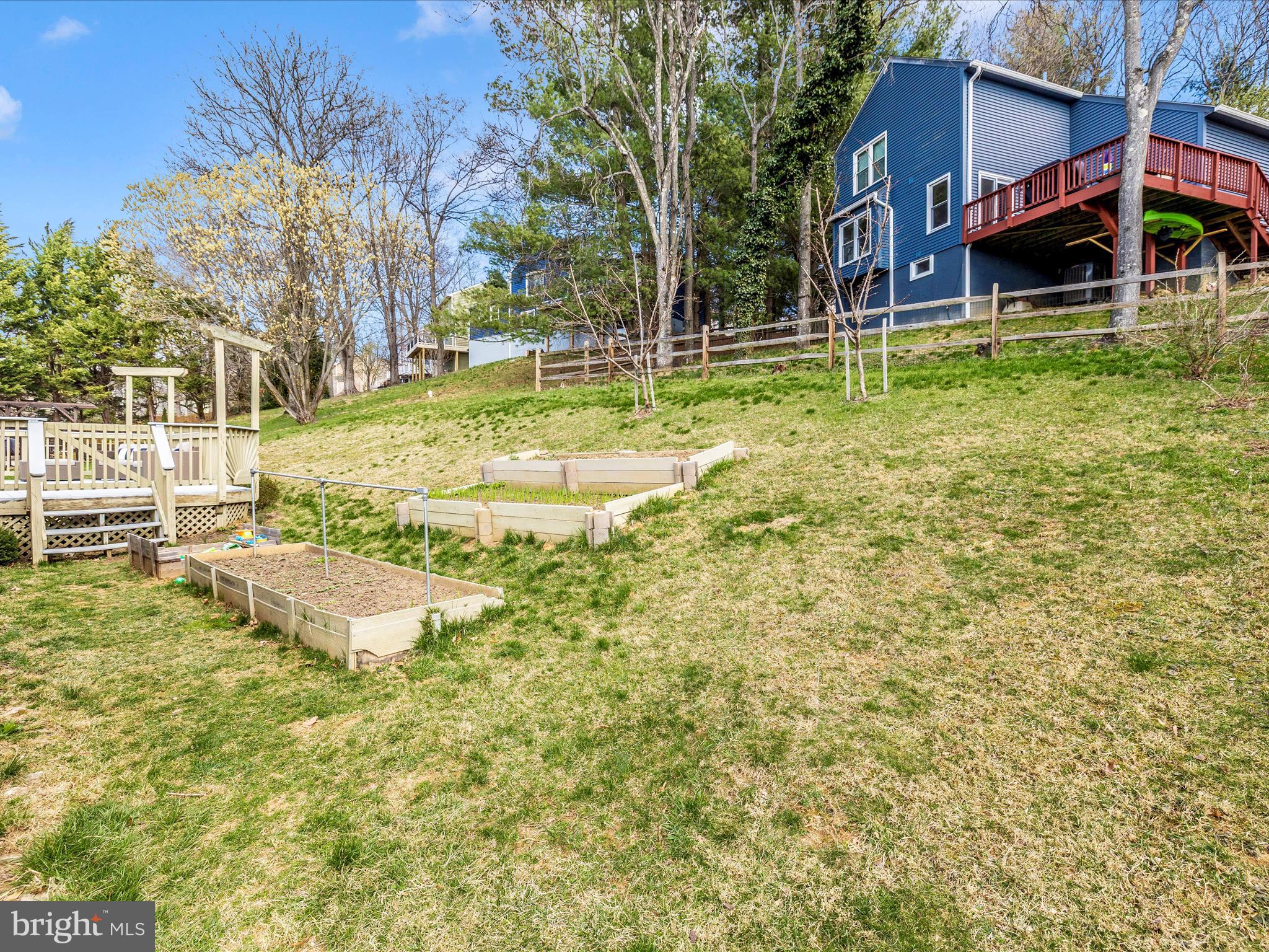 6597 Edgewood Road New Market, MD 21774 - Photo 52 of 98 Exterior Back