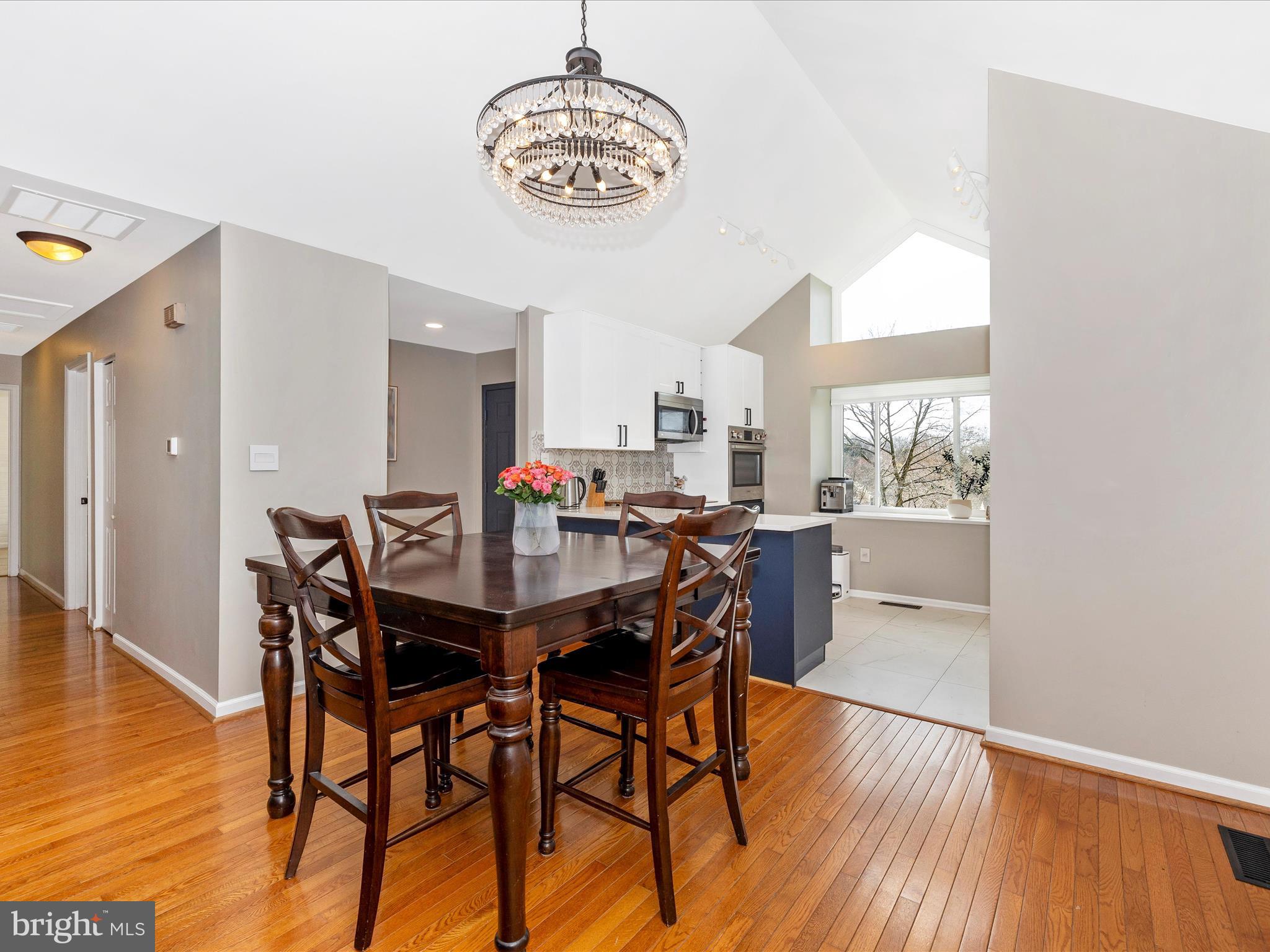 6597 Edgewood Road New Market, MD 21774 - Photo 8 of 98 Dining Area