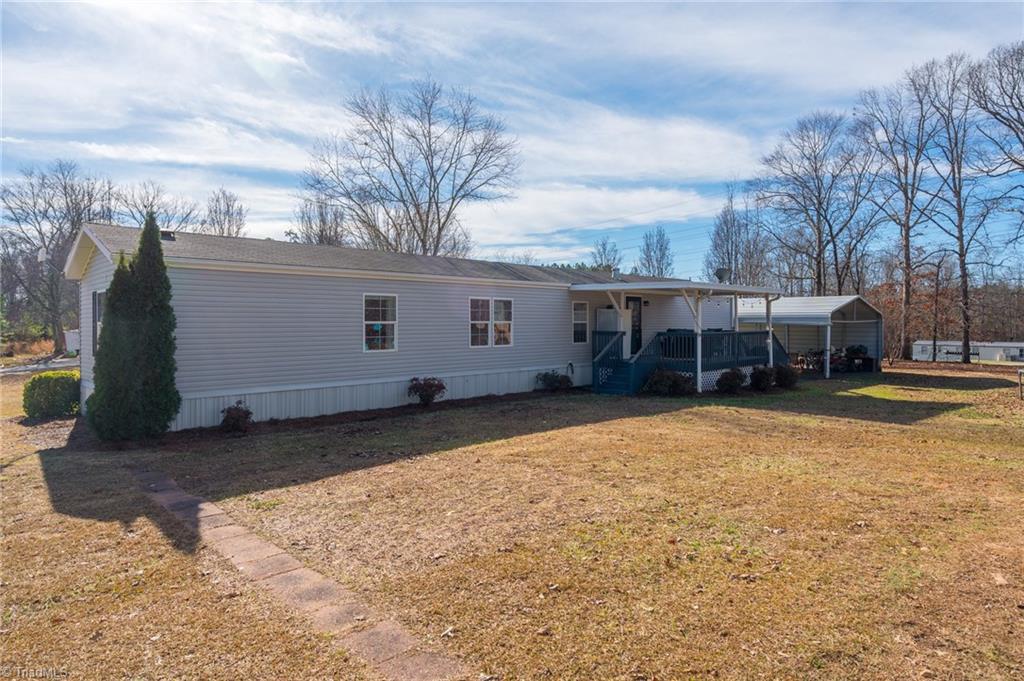 182 Jenkins Road Lexington, NC 27295 - Photo 30 of 44 Back Exterior