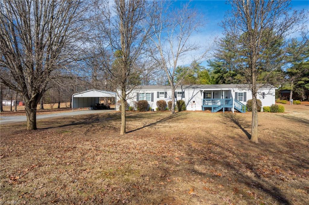 182 Jenkins Road Lexington, NC 27295 - Photo 3 of 44 Front Exterior