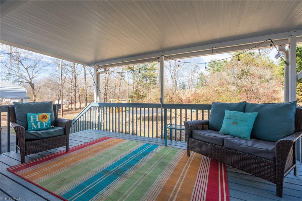 182 Jenkins Road Lexington, NC 27295 - Photo 39 of 44 Back Deck