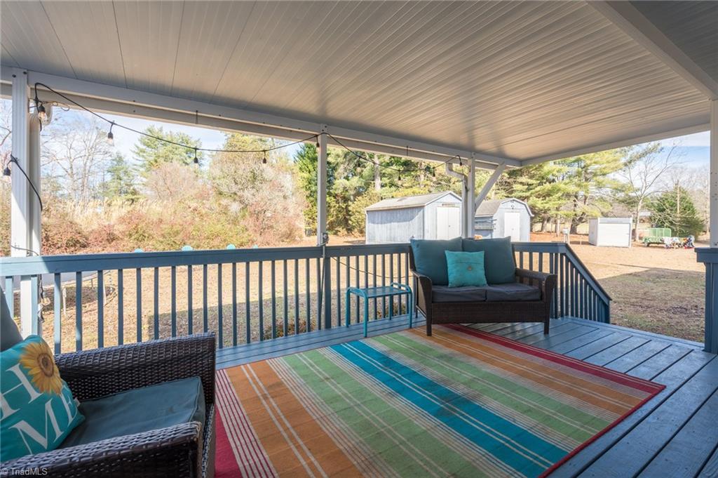 182 Jenkins Road Lexington, NC 27295 - Photo 40 of 44 Back Deck