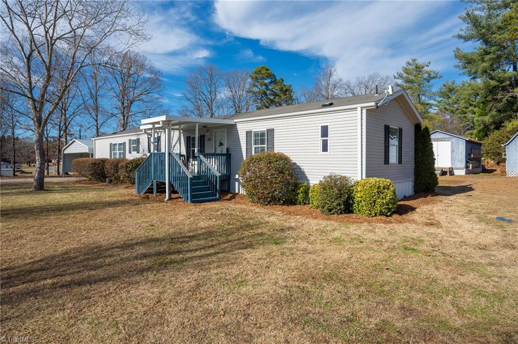 182 Jenkins Road Lexington, NC 27295 - Photo 5 of 44 Front Exterior