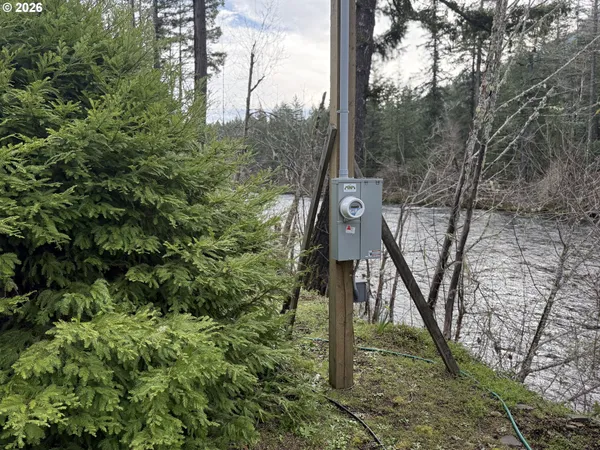 $139,000 | 54480 McKenzie River Drive, Blue River, OR 97413