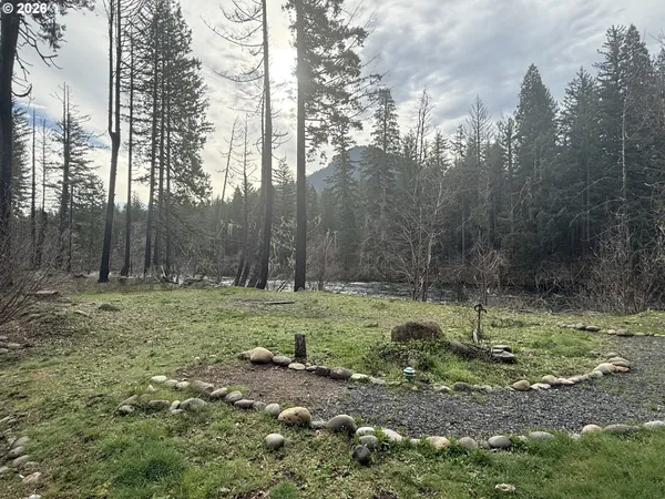 $139,000 | 54480 McKenzie River Drive, Blue River, OR 97413