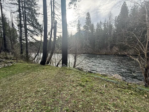 $139,000 | 54480 McKenzie River Drive, Blue River, OR 97413