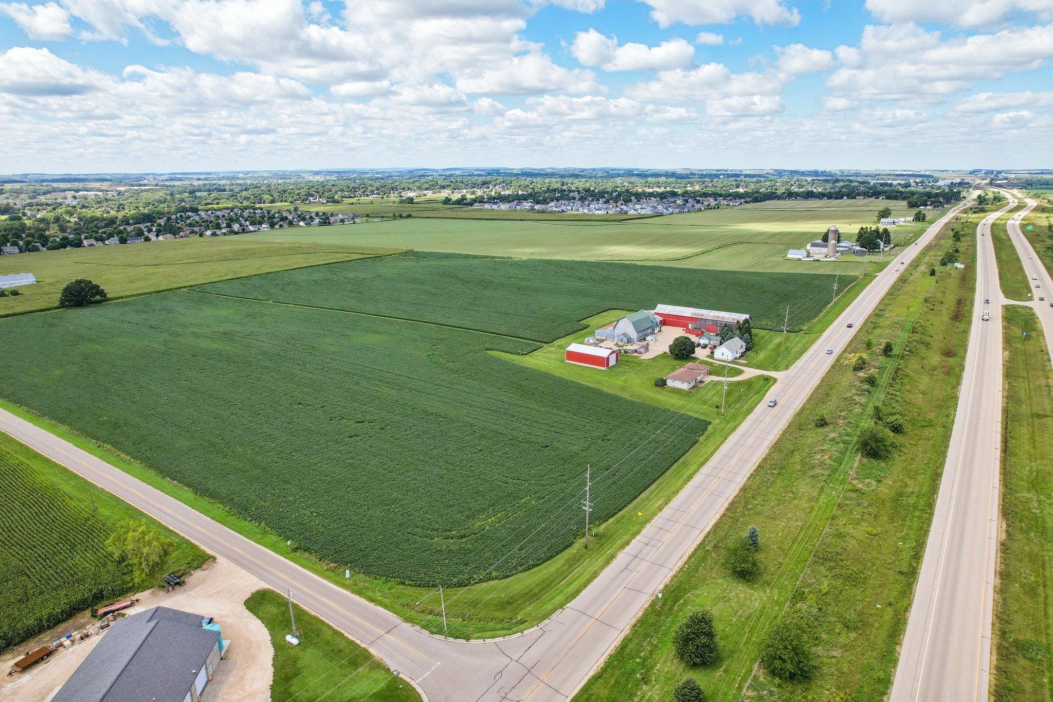 6897 North Towne Road DeForest, WI 53532 - Photo 36 of 47