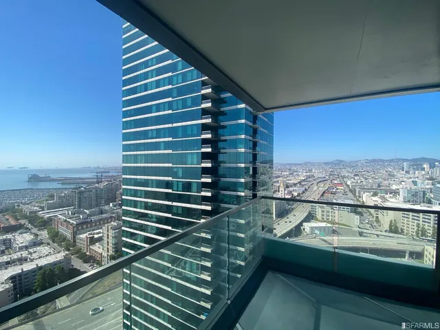 $5,300 | 401 Harrison Street, Unit 28G, San Francisco, CA 94105