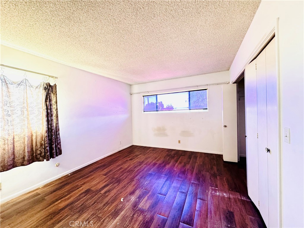 12257 Skywood Court Riverside, CA 92503 - Photo 38 of 47 Primary bedroom