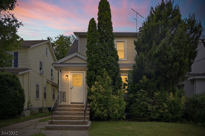 55 Schaefer Road Maplewood, NJ 07040 - Photo 3 of 35 Gallery Image 3