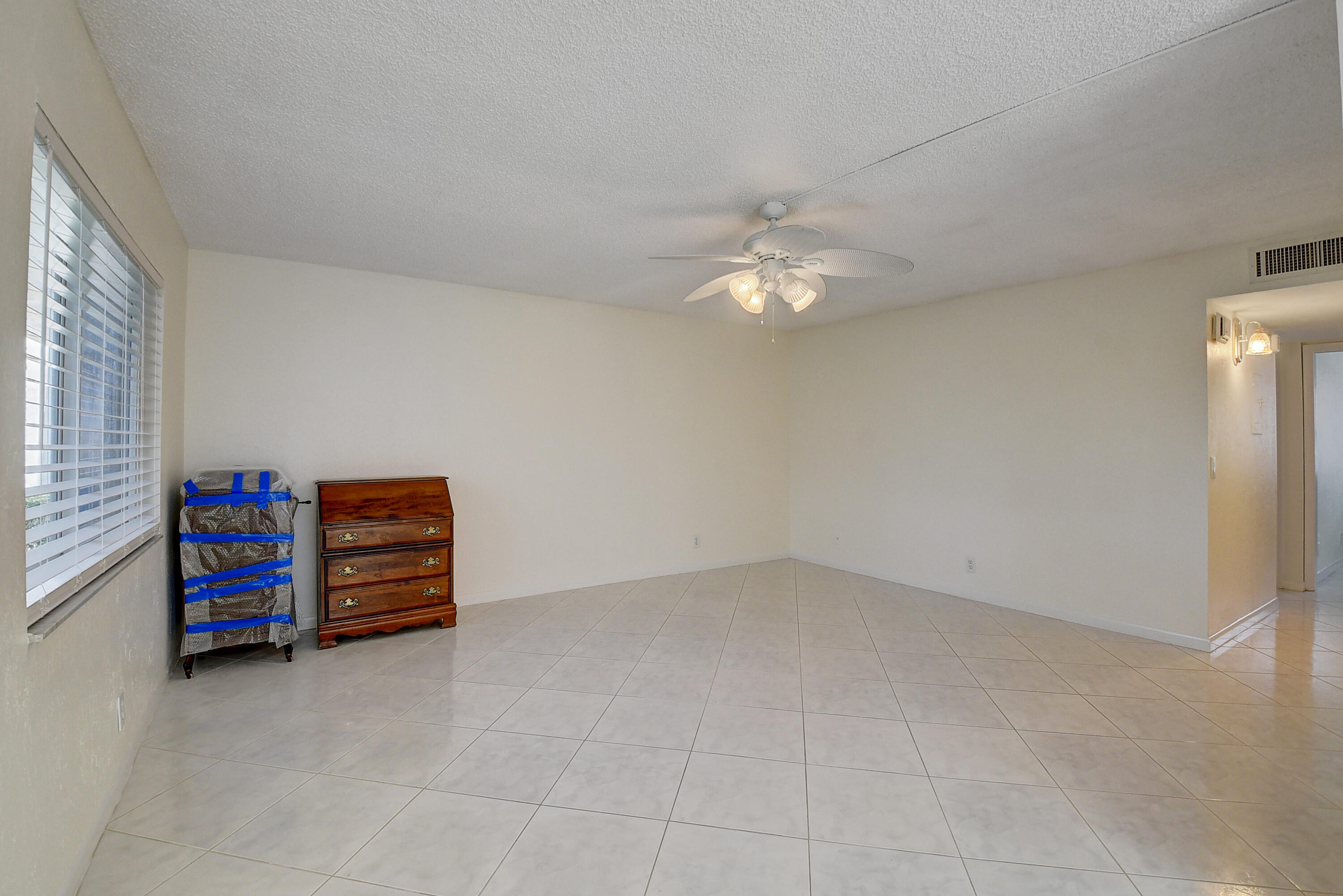 60 Normandy B Delray Beach, FL 33484 - Photo 4 of 60 06_2 (6)
