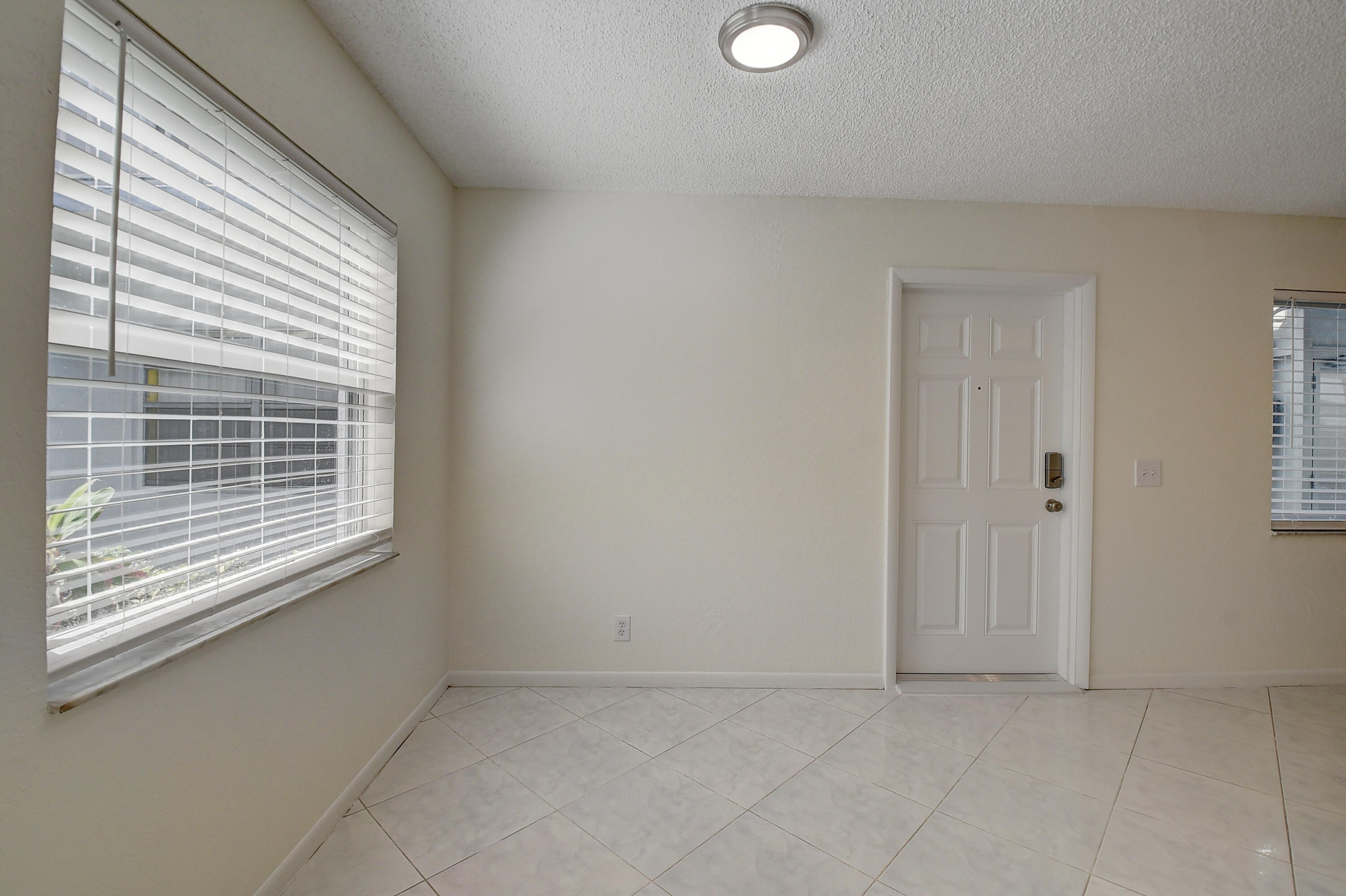 60 Normandy B Delray Beach, FL 33484 - Photo 7 of 60 08_2 (8)